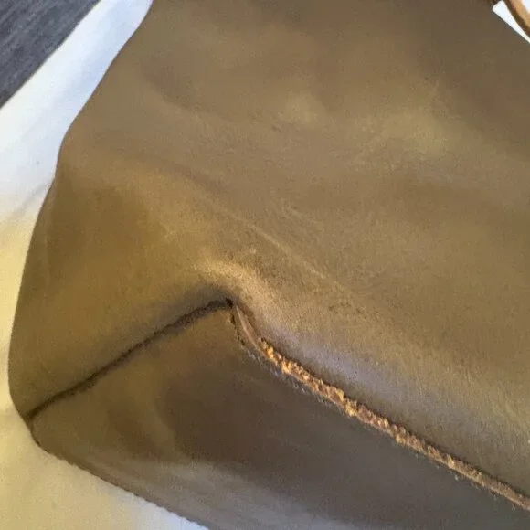 WP Standard Oversized Zipper Tote - Chocolate Leather - Picture 4 of 10